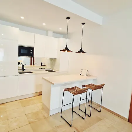 Plaza Naranjos * Marbella