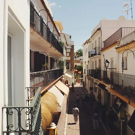 Plaza Naranjos Appartamento