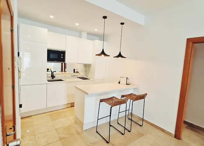 Plaza Naranjos * ماربيا